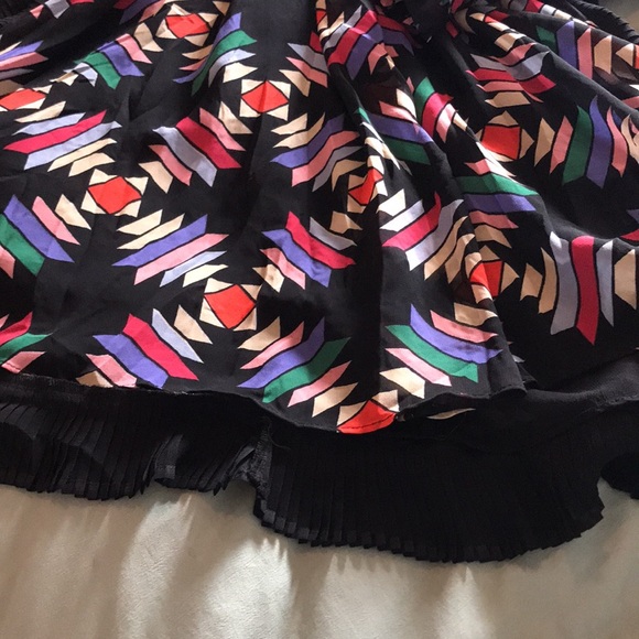 Sfera Collection Southwestern Aztec, Light Flowy Dress, Size Medium - Picture 14 of 14